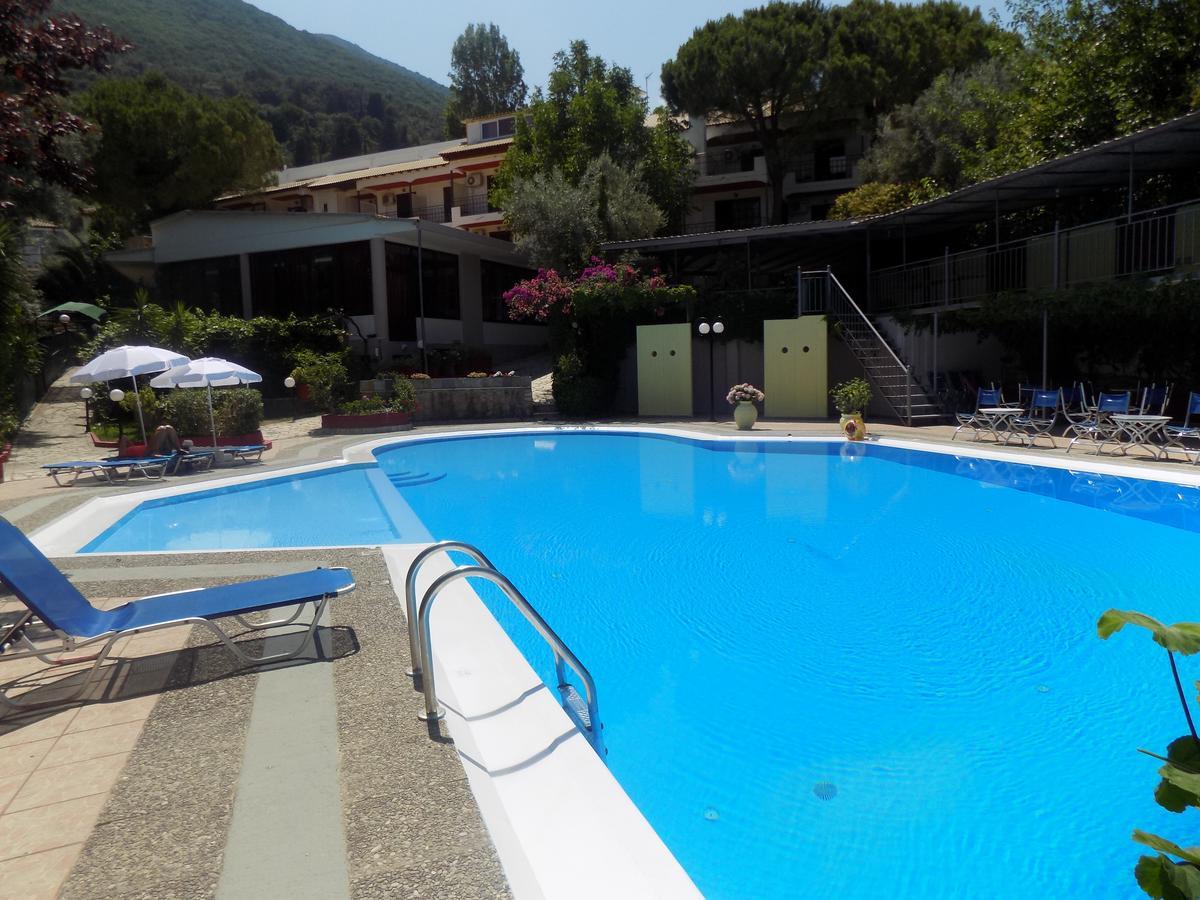 Lefkas Blue Hotel 니키아나 외부 사진
