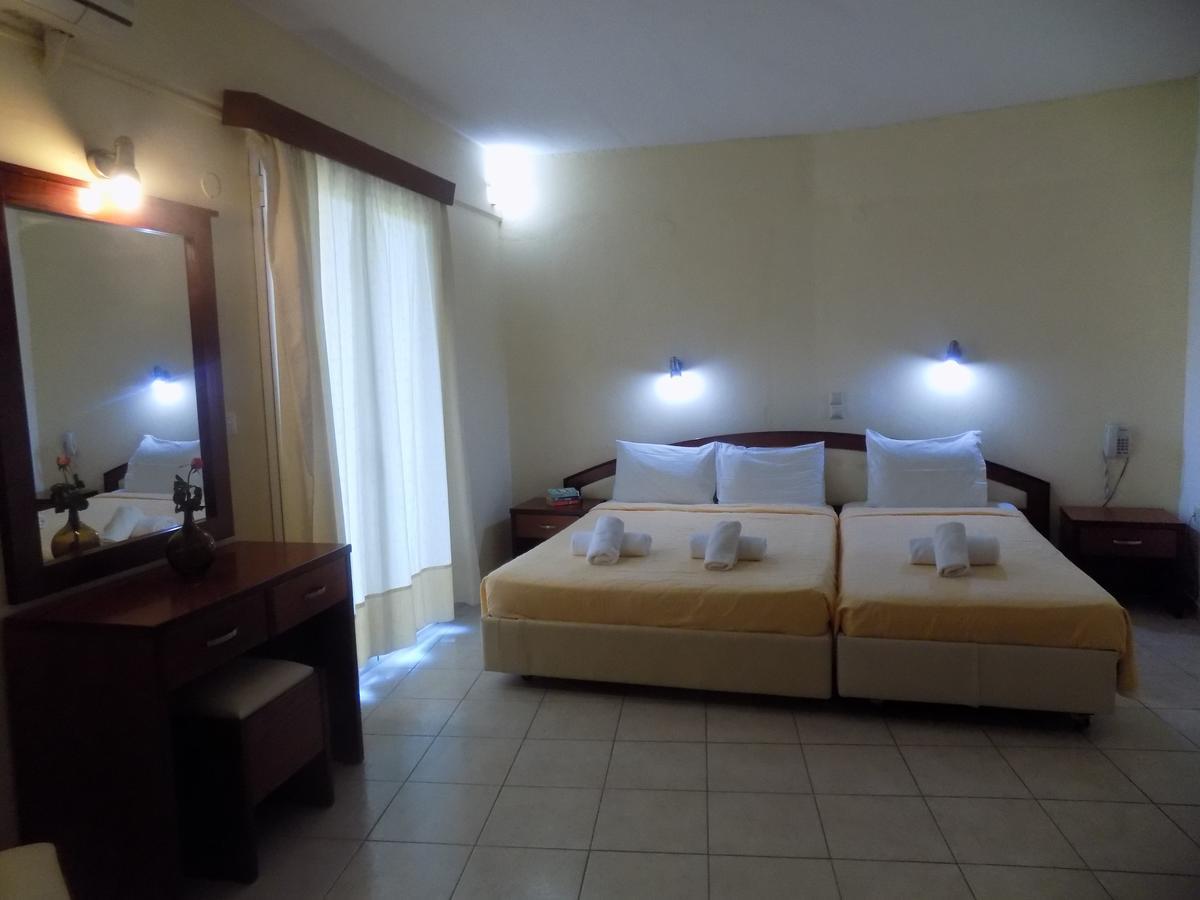 Lefkas Blue Hotel 니키아나 외부 사진