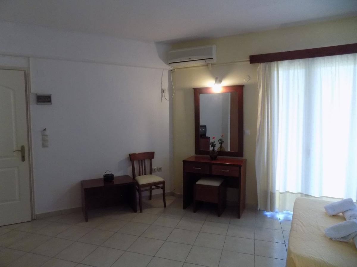 Lefkas Blue Hotel 니키아나 외부 사진