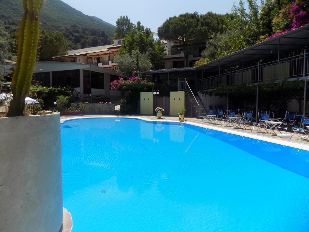Lefkas Blue Hotel 니키아나 객실 사진